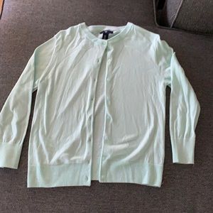 Small gap light green cardigan